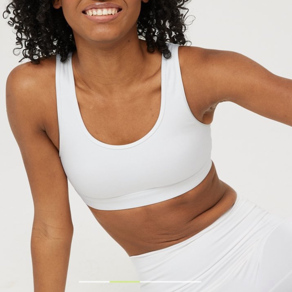OFFLINE Goals Sports Bra